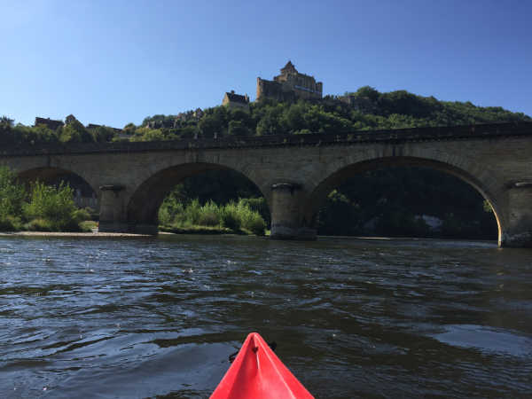 canoe dordogne picture of Castelnaud Castel